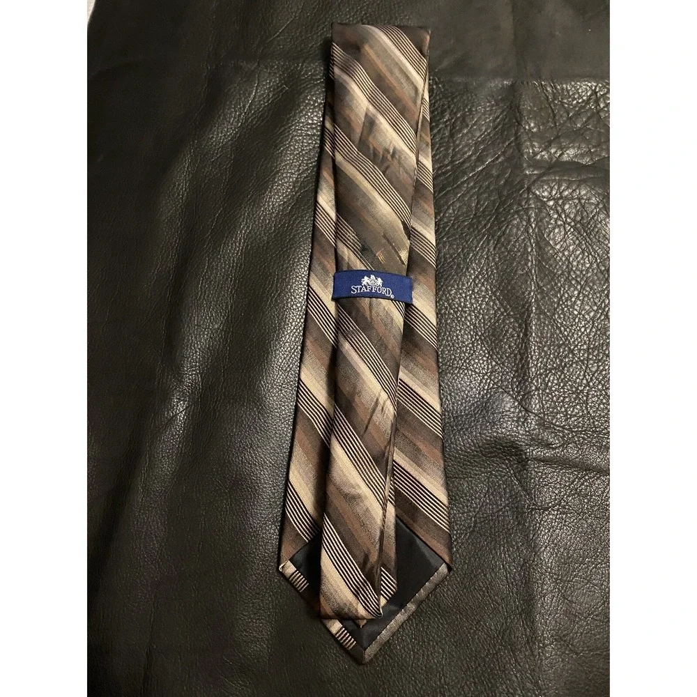 Stafford men necktie